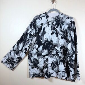 Chico's Abstract Floral Knit Top Womens 2/L Black White Pullover Artsy Statement
